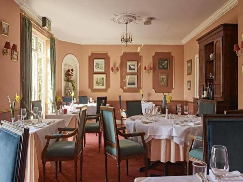 Corse Lawn House Hotel Extérieur photo
